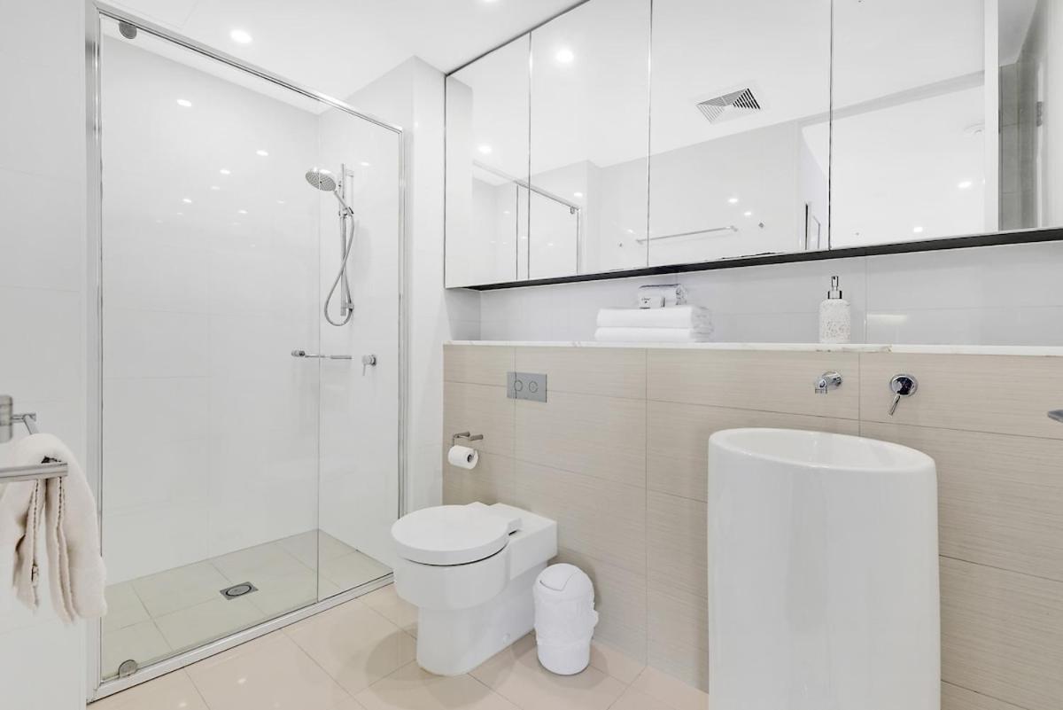 Apartment Ocean Front Luxe At Oracle 13403 Gold Coast