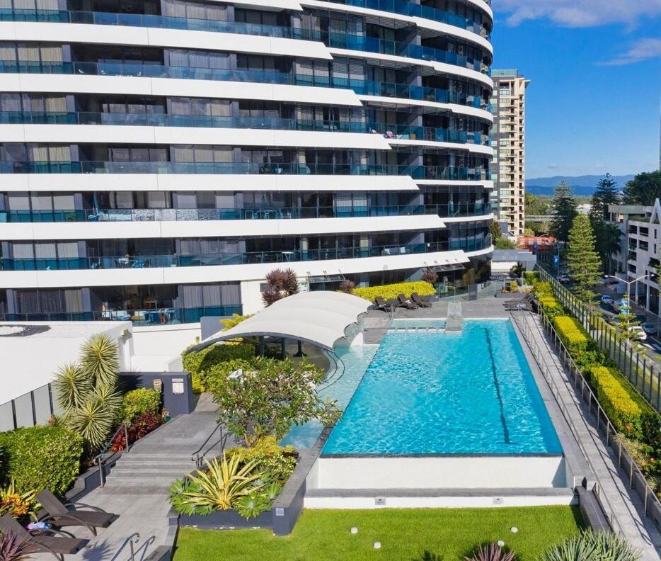 Ocean Front Luxe At Oracle 13403 Apartment Gold Coast