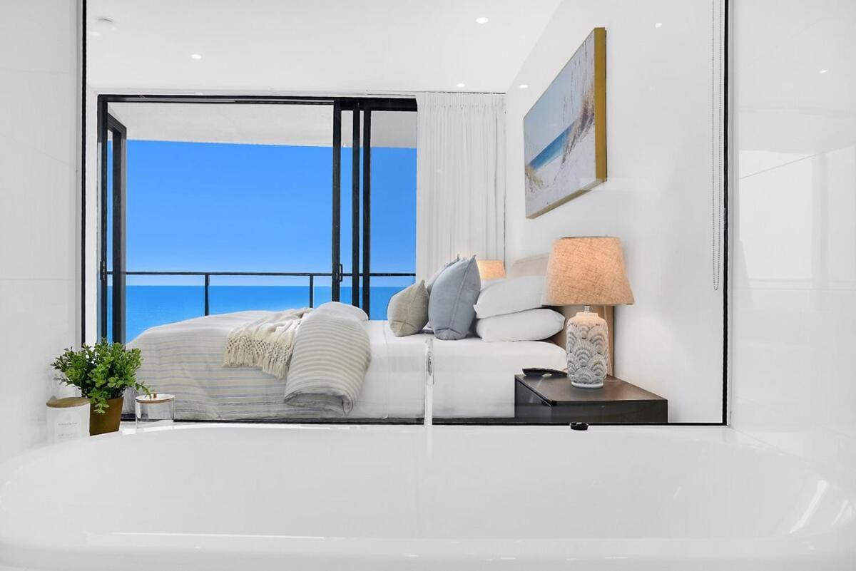 Ocean Front Luxe At Oracle 13403 Apartment Gold Coast