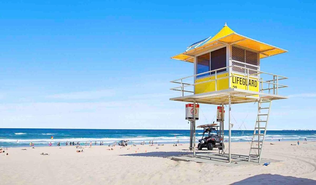 Apartment Ocean Front Luxe At Oracle 13403 Gold Coast